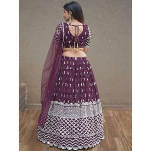 Atractivo Vino Lentejuelas Georgette Compromiso Desgaste Lehenga Choli - Product Image 3