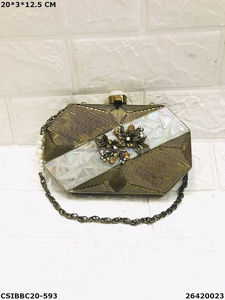 Wholesale Luxury Crafts' Designer Handcrafted Mother of <b>Pearl</b> Handbag Luxury Metal Evening <b>Bag</b> for Parties Best Price - Product Image 2