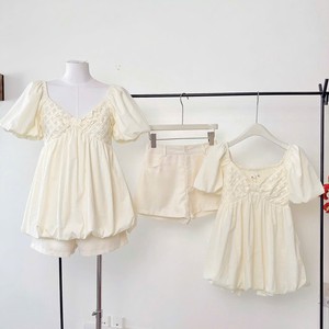 Robe Babydoll Blanche Unie à Manches Courtes et Col Carré, Style Doux, avec Short Intégré, Respirante et Séchage Rapide, Tissée 100% Coton, Vente en Gros Usine - Product Image 5