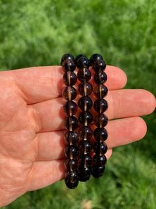 กำไลข้อมือควอตซ์สโมคกี้แบบยูนิเซ็กซ์ หินมุนตาฮะเกรดพรีเมียม ทำมือ ลูกปัดขนาด 8 มม. ของที่ระลึก ของขวัญ หินคริสตัลธรรมชาติ  รูปแบบมาสคอต - Product Image 2