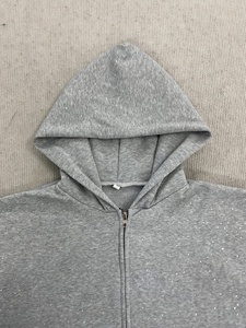 Sudadera con capucha de algodón premium con cremallera completa, estilo vintage, con gráfico de serpiente de diamantes de imitación negros, de corte oversize, para ropa urbana y streetwear. - Product Image 2