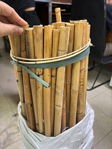 Canne de rotin entière à finition lisse, de qualité meuble, texture naturelle, nettoyée, pour la fabrication de paniers et de chaises - Product Image 4