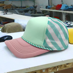 Gorra Trucker Personalizada al por Mayor de 6 Paneles, 100% Algodón, Malla Transpirable, Impermeable, con Parche, Cierre a Presión, para Exteriores - Product Image 5