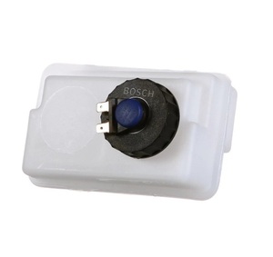 Zango 82003369ถังน้ำมันเบรคอะไหล่สำหรับ Ih ชิ้นส่วนหลังการขายสำหรับรถแทรกเตอร์งานหนัก - Product Image 1