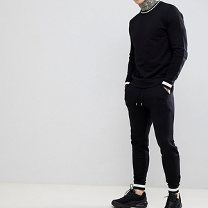 Sweat-shirt à col rond à manches longues noir pour homme avec poches latérales et cordon de serrage, jogging décontracté pour l'automne - Product Image 1