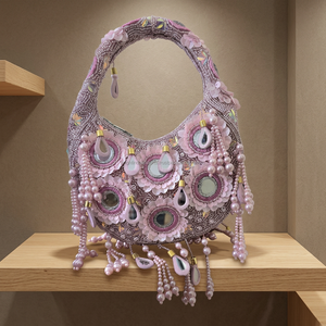 Bolso de Mano Tipo Clutch con Cuentas en Forma de Media Luna, Decoración de Perlas, Cierre de Cremallera Hecho a Mano, Elegante, Clásico, Casual, Ecológico, para Bodas - Product Image 1