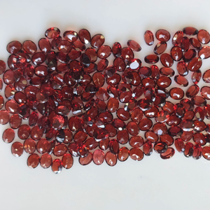 Granat rouge naturel 5x4MM, coupe ovale, pierre précieuse de qualité supérieure pour la fabrication de bijoux - Product Image 4