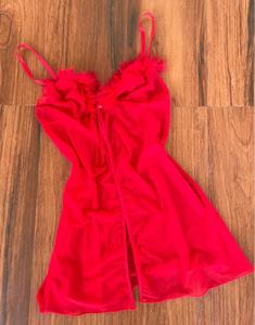 Ensemble de lingerie de luxe en satin et dentelle |   Robe de nuit sensuelle au toucher soyeux |   Robe élégante brodée pour bébé, lingerie en dentelle transparente - Product Image 3