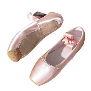 Zapatillas de Ballet Ligeras de Cuero para Bailarinas con Ajuste Elástico y Acabado Duradero - Product Image 1