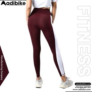 Leggings de Yoga para Mujer Butterfly Soft con Tela Transpirable y Logotipo Personalizado - Product Image 5