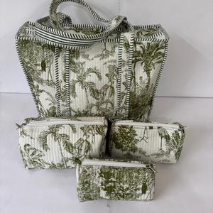 ชุดกระเป๋าถือผ้าฝ้ายลายป่าสีเขียว กระเป๋าโท้ทแบบเย็บลายพร้อมกระเป๋าซิปใส่เครื่องสำอางและอุปกรณ์เดินทาง - Product Image 3