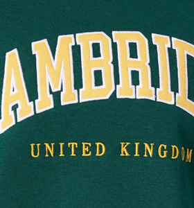 เสื้อสเวตเชิ้ตคอกลมโอเวอร์ไซส์สำหรับผู้หญิง Cambridge United Kingdom ผ้าฝ้าย 100% ปักลายตามสั่ง - Product Image 6