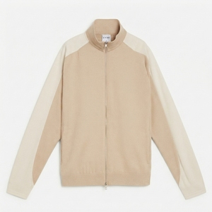 Ensemble décontracté deux pièces personnalisé avec logo OEM pour femme, survêtement tendance mi-saison chaud en tricot imprimé style sport 100% - Product Image 5
