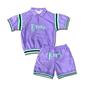 Conjunto de 2 Piezas de Chaqueta y Pantalones Cortos Deportivos Transpirables de Algodón 100% para Hombre, Diseño Gótico Informal Personalizado - Product Image 2