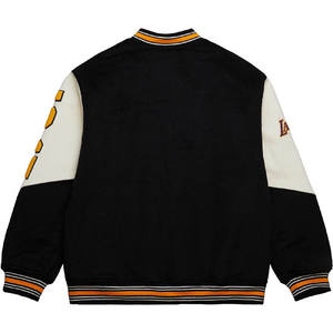 Chaqueta Bomber Varsity de Lana y Cuero de Alta Calidad al por Mayor OEM con Parches de Chenilla Bordados Personalizados - Product Image 6