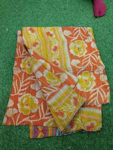 Vente de couvertures Kantha vintage indiennes traditionnelles en tissu 100% coton, confortables et durables, avec motifs de patchwork de couleurs variées - Product Image 5