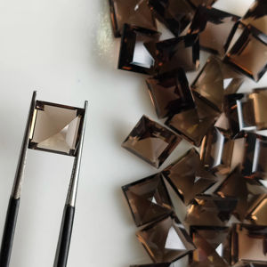 Piedras Preciosas Red Mountain Gems, Cuarzo Ahumado Natural de 9 mm, Corte Cuadrado Escalonado, Piedra Preciosa Suelta Certificada de la Mejor Calidad para Joyería y Fabricación de Collares - Product Image 5