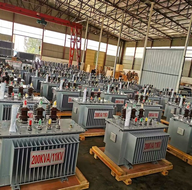 Hongwei 160/200 KVA 3 Phase Oil Immersed Distribution Transformer 11KV High Quality IEC/ISO/ANSI Certified 50/60Hz Transformer