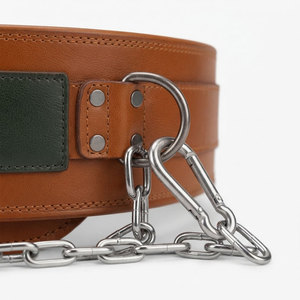 Ceinture lestée durable avec construction renforcée en cuir et liaison en acier sécurisée pour squats, tractions et entraînement de résistance - Product Image 2