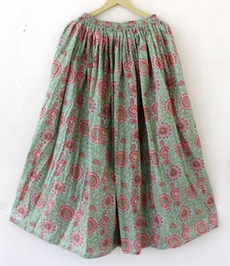 Coton indien toutes les conceptions jupe longue à volants jupe longue en coton meilleur cadeau pour les filles à la main femmes mode jupe coton - Product Image 4