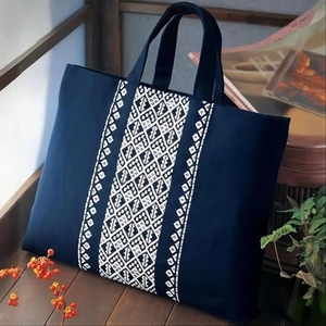 Sac fourre-tout en toile de coton épaisse, réutilisable, écologique, avec logo personnalisé pour la vente en gros et au détail - Product Image 3