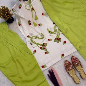 Ensemble Kurta Farshi en coton pur brodé pour femmes avec pantalon et dupatta |   Broderie multi-aiguilles pour vêtements ethniques de créateur | - Product Image 3