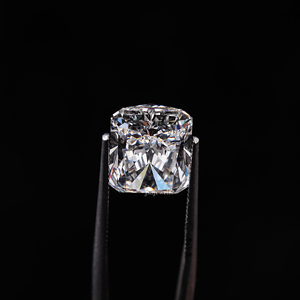 Diamante Sintético Cultivado en Laboratorio con Certificación IGI, Corte Radiante, Color F, 8.07 Quilates, Claridad VVS2, HPHT CVD, Joyería Fina - Product Image 6