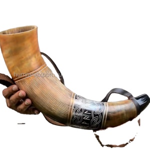 นักรบไวกิ้งขัดเงาการดื่มแตรการต่อสู้อันยิ่งใหญ่เรียกร้องให้พิธีนอร์สสะท้อนให้เห็นถึงประเพณีสัตว์โบราณงานฝีมือตามธรรมชาติ - Product Image 1