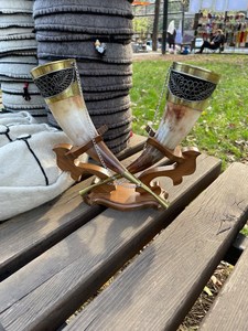 Customized Viking Horn Beer <b>Mugs</b> With Wooden Stand And Sword Holder Floral Pattern <b>Gold</b> Plated Vintage Style For Party Adult Use - Product Image 5