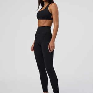 Soutien-gorge de sport dos nageur noir pour femme, col ras du cou, sans coutures, maintien moyen, idéal pour le yoga et le fitness - Product Image 3