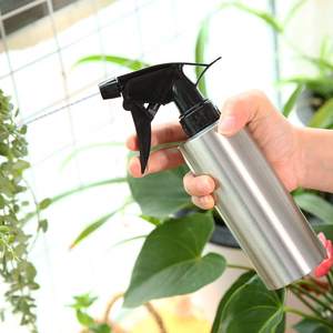 Bouteille d'eau pulvérisatrice professionnelle en acier inoxydable 250ml 350ml 550ml – Pulvérisateur à fine brume pour coiffeur, salon de coiffure et coiffage - Product Image 5