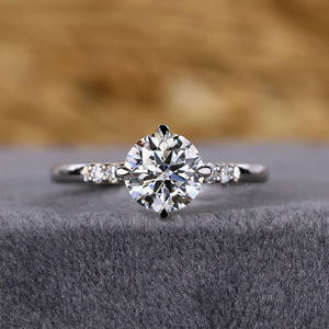 Bague de fiançailles et de mariage en or blanc 10 carats certifiée IGI bague d'anniversaire Solitaire en diamant cultivé en laboratoire pour femmes bijoux en platine - Product Image 1