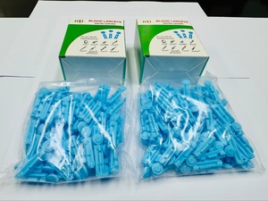 30 lancettes sanguines stériles de qualité médicale, dispositif de prélèvement sanguin sécurisé à torsion pour tests à fort débit sanguin, ODM OEM personnalisé - Product Image 2