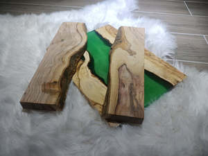 Tabla de Servir de Madera de Acacia y Resina Epoxi de Diseño, Duradera y Rústica, para Queso, Charcutería, Pan, Frutas y Especialidades - Product Image 6