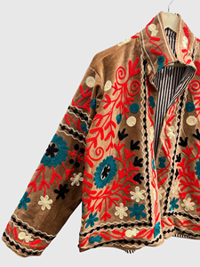 Veste en velours Prairie Chic pour femme, col mandarin, manches longues, motif floral brodé à la main, tenue d'automne - Product Image 5
