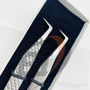 Pinzas de extensión de pestañas de 90 grados con logotipo personalizado, marca privada profesional, bota delgada de acero inoxidable puntiaguda - Product Image 4