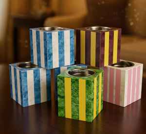 Brûleur à Bakhoor en résine fait main moderne, finition polie, élégant Mabkhara pour Ramadan, Aïd, et occasions festives – Support d'encens très prisé - Product Image 6