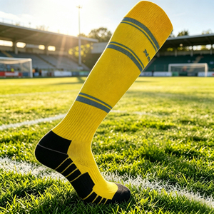 Chaussettes de football et de baseball tricotées en gros, personnalisables avec logo, pour hommes, hauteur genou - Product Image 1