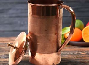 Ensemble de service en cuivre pour la culture de la table, avec verres, durable et réutilisable, pour la cuisine et la présentation. - Product Image 1