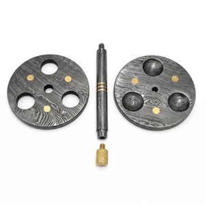 Cenicero de Escritorio Moderno Cuadrado de Acero Inoxidable con Patrón Damasco y Detalles en Oro para Uso Doméstico JEXMOO ENTERPRISES - Product Image 2