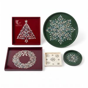 Ensemble de plateaux décoratifs de Noël en nacre et laque, rouge et vert, carrés et ronds, design oriental, pour rangement et utilisation sur table - Product Image 1
