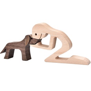 Sculpture de mariage rectangulaire artisanale en pin rustique, personnalisée et gravée, écologique et durable, 30x25x40cm, pour table en forme de cœur - Product Image 2