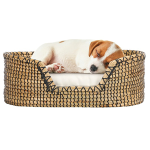 Cama para Mascotas Tejida a Mano con Hierba Marina, Cesta Ovalada Natural para Gatos con Cojín Suave, Venta al Por Mayor desde Vietnam - Product Image 1
