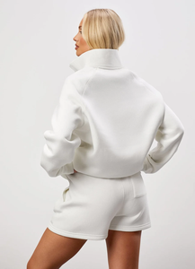 ชุดวอร์มผู้หญิง ผ้าฝ้ายผสมโพลีเอสเตอร์ เสื้อแจ็คเก็ตและกางเกงจ็อกเกอร์ ระบายอากาศได้ดี ผ้าเนื้อยืด ชุดออกกำลังกาย - Product Image 2