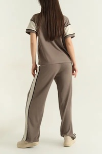 Ensemble de survêtement décontracté pour femme, haut sans manches à boutons rose, pantalon assorti, couleur unie, léger, en nylon/coton, coupe-vent, séchage rapide - Product Image 6
