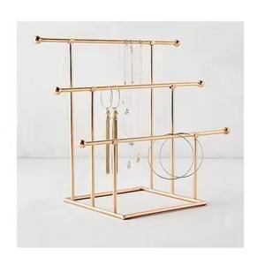 ที่วางเครื่องประดับโลหะแบบร่วมสมัยสำหรับจัดแสดงสร้อยคอและต่างหู - Product Image 2