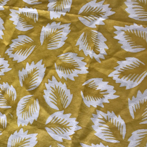 Tissu en coton léger et écologique imprimé à la main avec motif de feuilles |   pour Robes, Kurtis et Hauts - Product Image 3