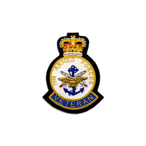 Badge de blazer de régiment brodé sur mesure à prix d'usine, épingle de sûreté de haute qualité, tissu pour casquette de blazer d'uniforme cérémoniel - Product Image 2