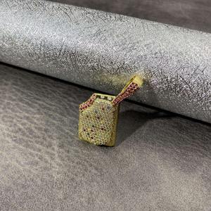 สร้อยคอจี้รูปไม้คริกเก็ตแบบฮิปฮอปสุดหรู ประดับเพชรแบบไมโครเพฟ ชุบทอง ดีไซน์สไตล์แร็ปเปอร์ สำหรับผู้ชาย - Product Image 4