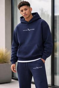 Conjunto de Sudadera con Capucha y Pantalones Deportivos Unisex – Chándal Viral de Estilo Urbano – Traje Deportivo Oversize Inspirado en Estrellas del Pop - Product Image 3